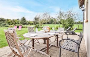 3 Bedroom Stunning Home In Equemauville