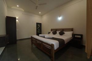 Tuskermark Safari Retreat