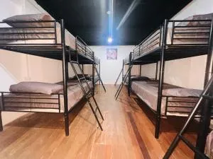 Patong Adventure Hostel - Ban Lum Fuang