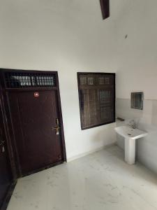 Shivay Guest House Near Ram Mandir