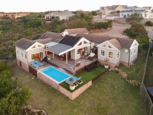 CH12 - Pezula House of the Rising Sun