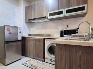Cozy Nostalgia 2 Rooms 4 Pax - 15 min to JB Town