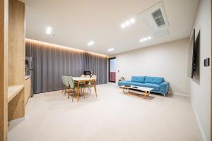 Mokpo Brown Dot Hotel Namak