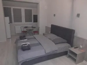 HotelRoom 11 - Kamenitsa