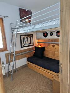 Appartements RisoulSki Antares - Piscine et Sauna : photos des chambres