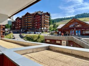 Appartements RisoulSki Antares - Piscine et Sauna : photos des chambres