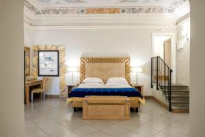 Royal Suite room in Villa Tolomei Hotel&Resort