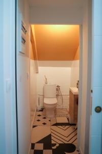 La Hutte de la Tortue Rez-de-jardin Patio au Calme