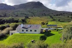 Mountain View Cottage - Manorhamilton