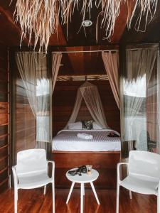 Velaloy Floating Resort