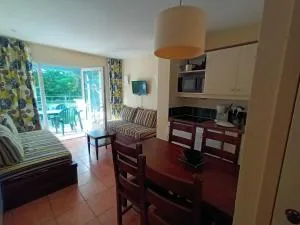 Au pied de la Dordogne - Goulles