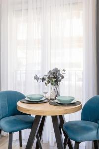 Lux Kraków Apartment with Parking & AC just 1,5 km from Main Square by Renters Prestige