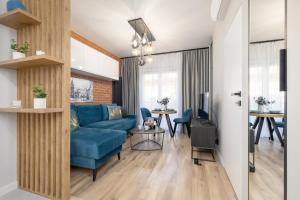 Lux Kraków Apartment with Parking & AC just 1,5 km from Main Square by Renters Prestige