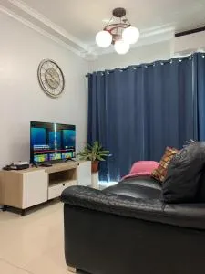 Spacious 2-bedroom condo,Wifi,Netflix,Free Parking - Indajag