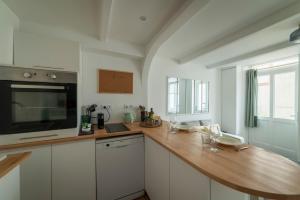 Maisons de vacances La Maison de Poupees - Plage a Pied - Hyper Centre : photos des chambres