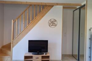 Maisons de vacances Sous le Grand Pin Piscine & Spa Gites Eden en Cevennes a Anduze Gard : photos des chambres