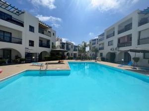 Diana HATS 1B, Pool, Paphos Center