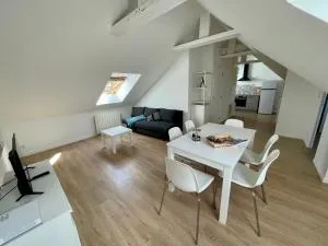 façon loft vaste T2 residence du haras - Saint-Aaron