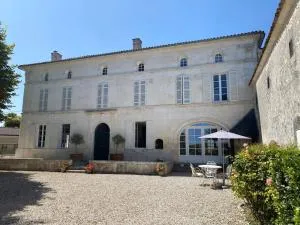 Le Mas, Chambres d'Hôtes, Verrières - Saint-Eugène