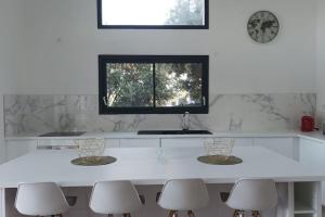Villas Villa spacieuse avec piscine, secteur tres calme : photos des chambres