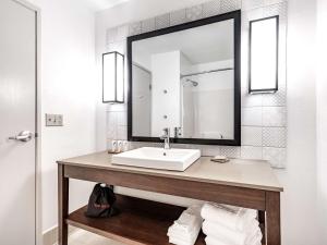Country Inn & Suites by Radisson, Maumee - Toledo