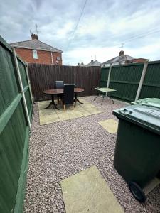 Large 6 Bedroom House In The Centre with lots of road parking