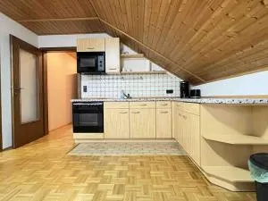 SAD503 - Praktische Monteurwohnung - Rieden