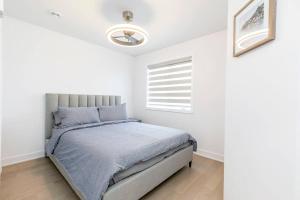 Newly Built Modern Family - 3 BR - Free Parking