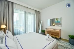 Luxury Escapes - Downtown Views 2 - Premium 3BR - Near Dubai Mall
