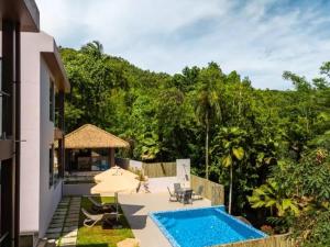 RIVERSIDE RETREAT (SEYCHELLES)