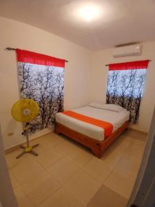 Casa con piscina EN BOCA CHICA