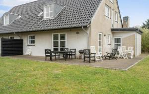 Lovely Home In Harboøre With Wifi