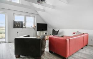 Lovely Home In Harboøre With Wifi