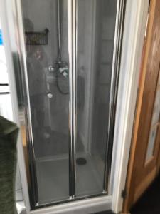 Cozy Guest Suite with Private Entrance and Shower Room in Charming Deal, Kent