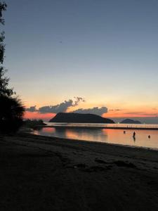Sunset beach villa 3 O3 villas