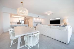 Phoenix Gulf Towers 1506 condo