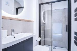 The Cottage - 2 Bedroom Cottage - Tenby