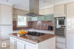 Villa Amar by Abahana Villas