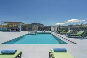 New Villa Luna with Private Pool, Ping Pong and BBQ 1km from the beach - 斯法卡基