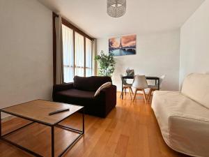 Guyon - Cosy proche gare Parking facile - Balcon #SirDest