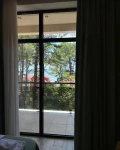 Decom Riviera - Notanebi