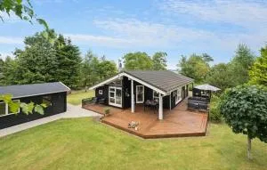 2 Bedroom Cozy Home In Højslev - Viborg