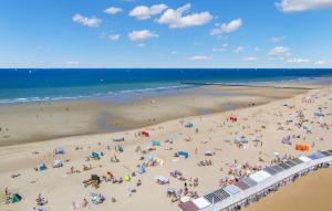1 Bedroom Nice Apartment In Oostende