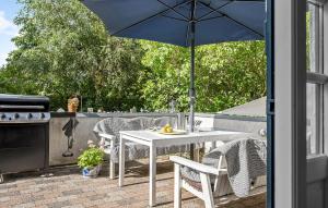 Cozy Home In Sjællands Odde With Wifi