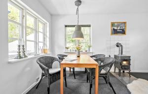 Cozy Home In Sjællands Odde With Wifi