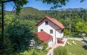 Lovely Home In Brod Na Kupi With Kitchen - 奥斯尼卡