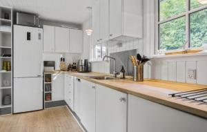 Two-Bedroom Pet Friendly Home In Holbæk