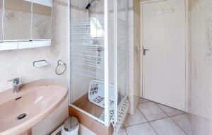 Lovely Home In Paulin With Kitchen