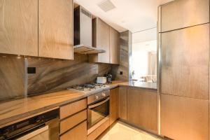 Daniels Five Palm 2BR with Garden View