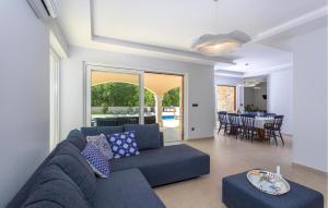 Lovely Home In Sveti Viddobrinjski With Wifi 